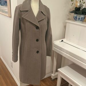 Anne Klein single breasted wool coat